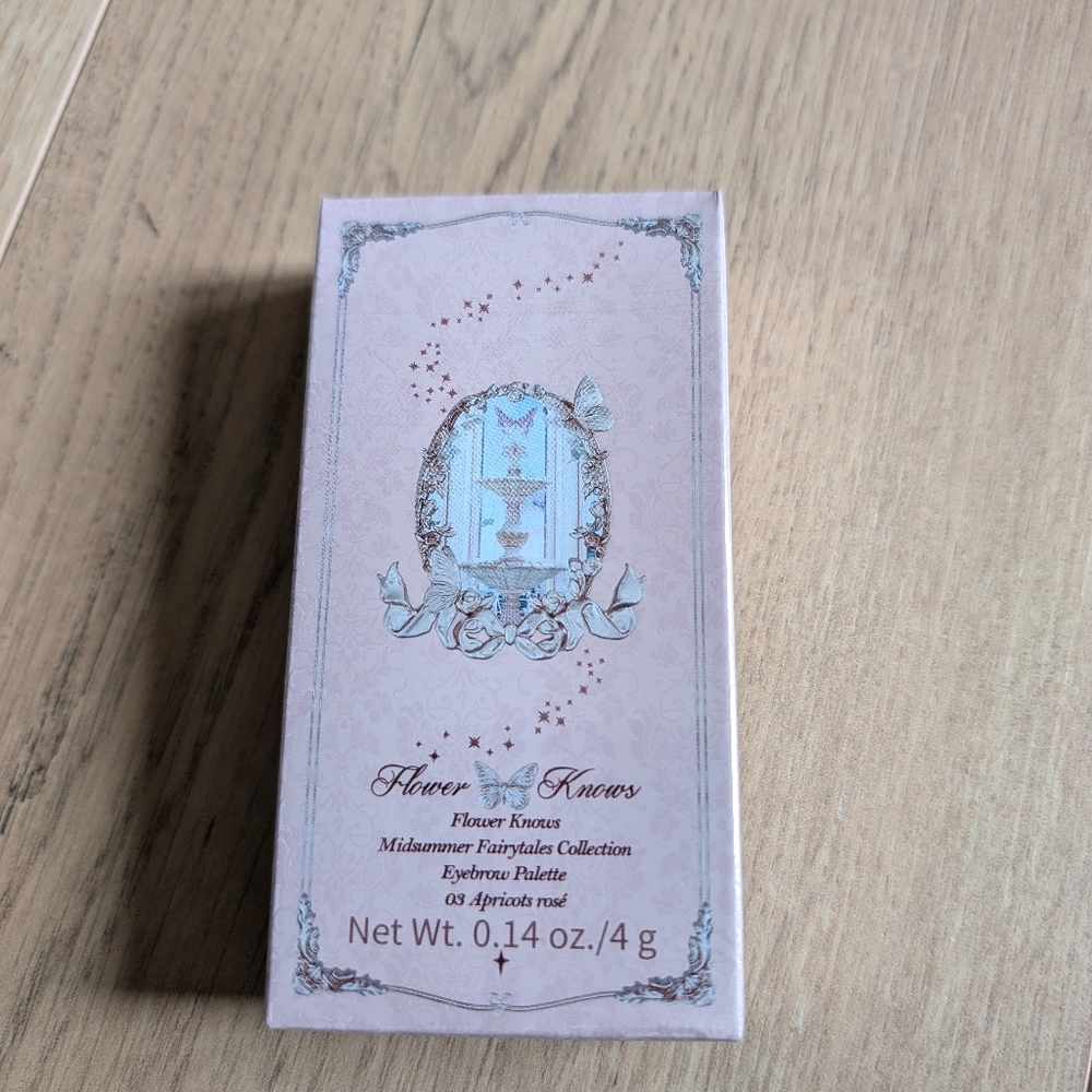 BNIB Flower Knows Eyebrow Pallet - Apricots Rosé